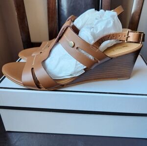 Coach and Four Prato Wedge Sandal - Sz 9.5M